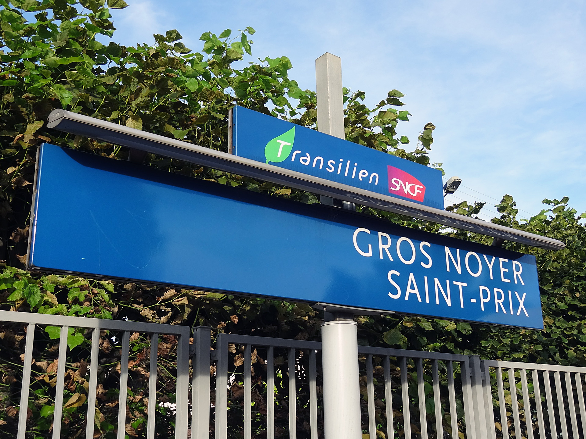 Gros Noyer Saint Prix Gare Du Nord