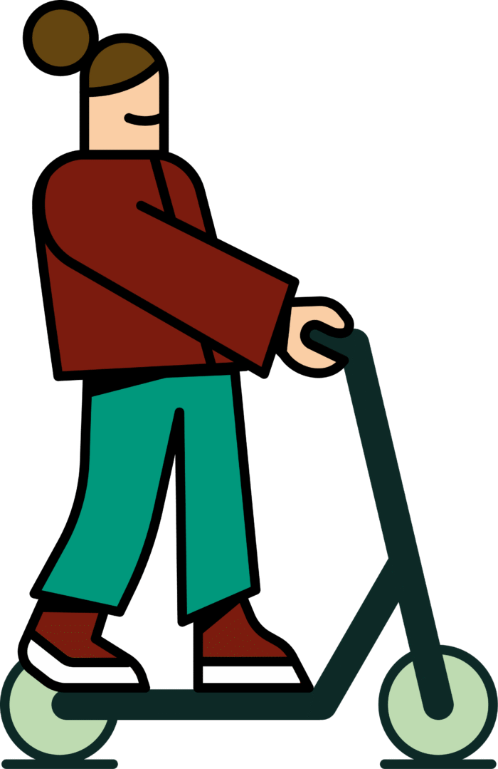 Femme en trottinette 