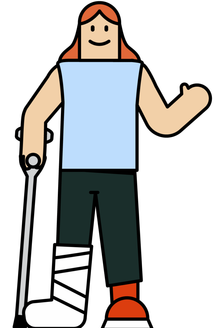 Damme avec un plâtre et une béquille  